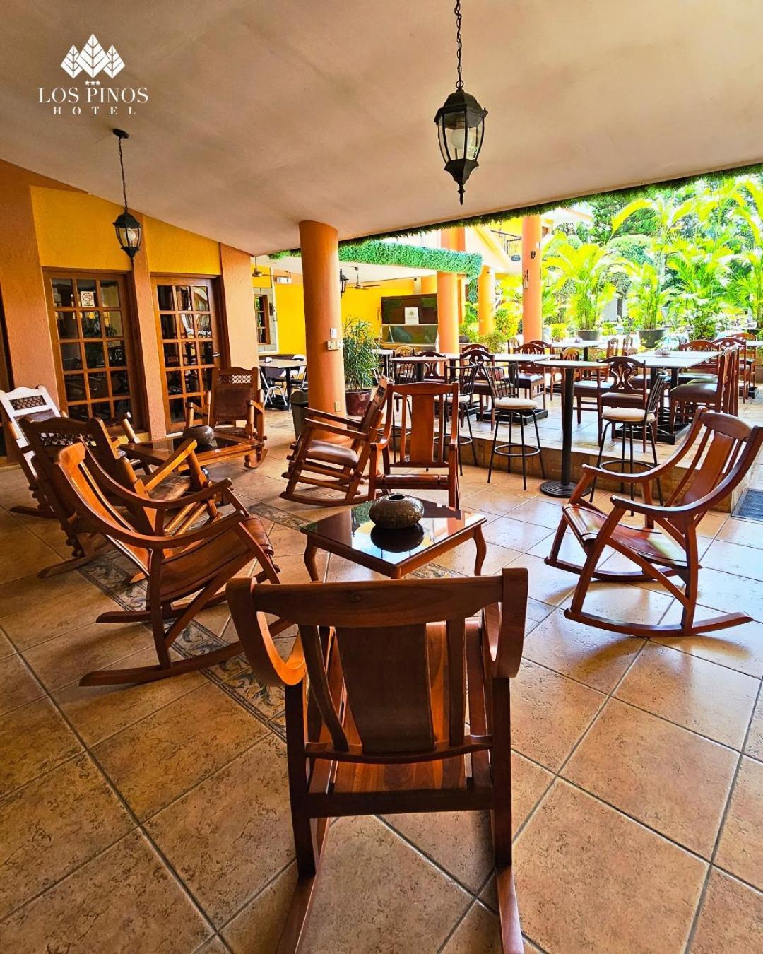 Hotel Los Pinos Manágua Exterior foto