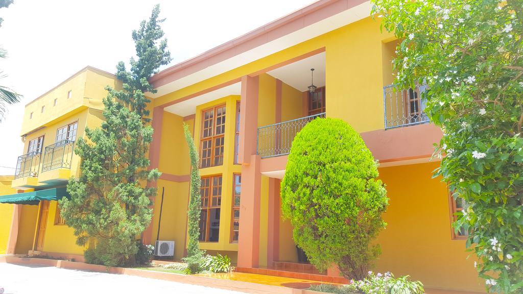 Hotel Los Pinos Manágua Exterior foto