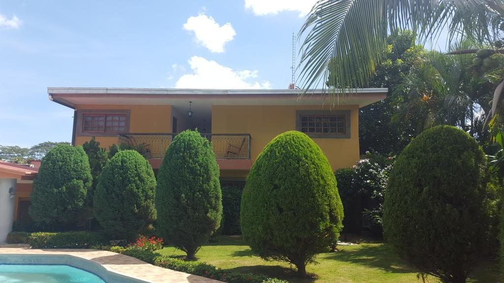 Hotel Los Pinos Manágua Exterior foto