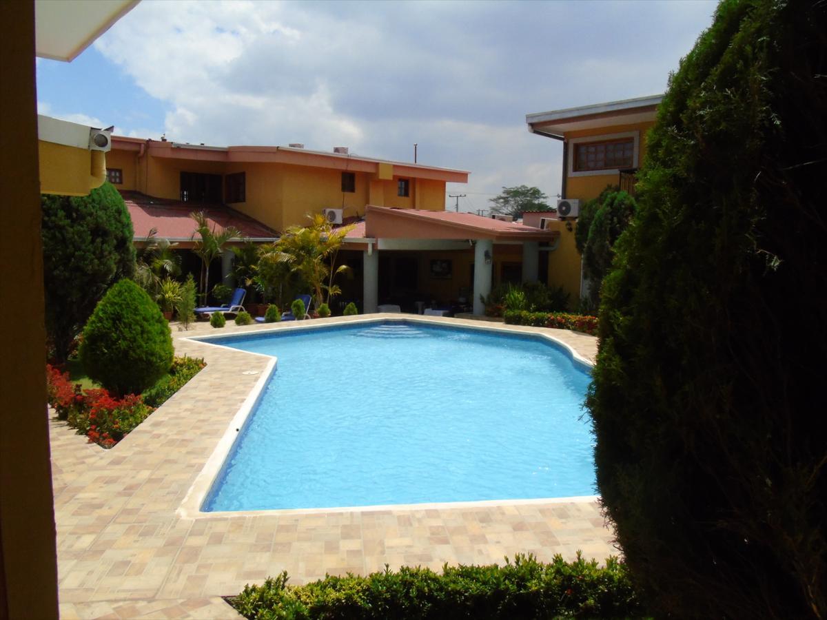 Hotel Los Pinos Manágua Exterior foto